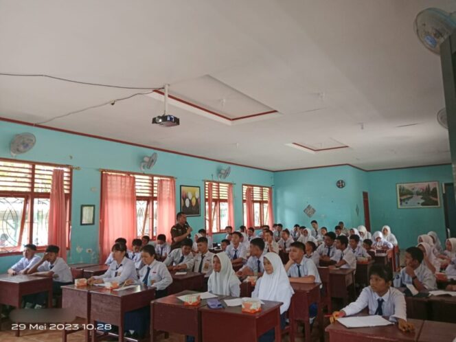 
 Tingkatkan Kesadaran Hukum Bagi Pelajar, Kejari Bangka Selatan Gelar JMS