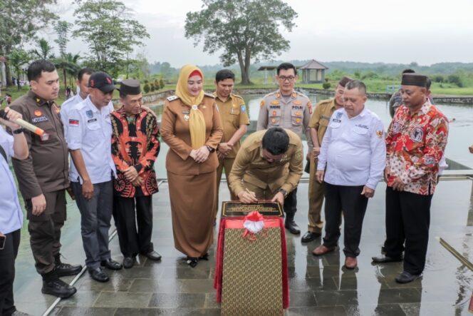 
 Demi Kesejahteraan Rakyat, Bupati Riza Minta BPD Terus Bekerjasama dengan Pemdes dalam Membangun Desa