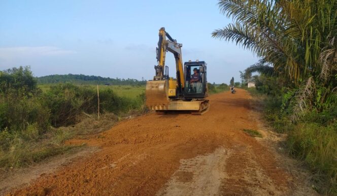 
 Dimasa Kepemimpinan Riza-Debby, Pemkab Bangka Selatan Telah Gelontorkan Rp46 Miliar untuk Pembangunan Akses Jalan Petani