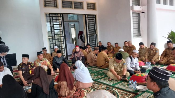 
 Wabup Debby Gelar Tasyakuran dan Doa Bersama Anak Yatim