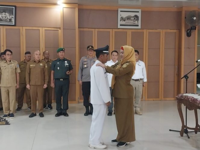 
 Lantik Pj Kades Simpang Rimba, Ini Pesan Wabup Bangka Selatan