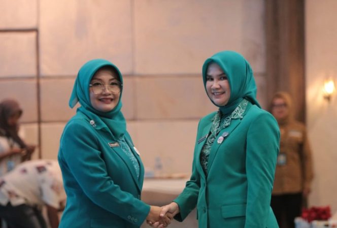 
 Kembali Dilantik Sebagai Ketua TP PKK, Elizia Siap Dukung Pembangunan Daerah