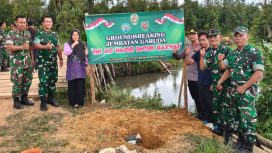Peletakan batu pertama pembangunan jembatan Garuda di Desa Ranggung, Bangka Selatan, Kamis 26 Maret 2026. (Foto: babeltimes.co/Ho-Pendim 0432 Bangka Selatan)