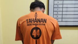 Seorang pemuda berinisial DA (21 tahun) warga Desa Sidoharjo Kecamatan Airgegas, Bangka Selatan diringkus Satresnarkoba Polres Bangka Selatan lantaran diduga menjadi pengedar narkoba, Jumat 17 April 2026. (Foto: babeltimes.co/Ho-Humas Polres Basel)
