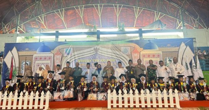 
 1.804 santri TPA se-Bangka Selatan mengikuti wisuda serentak yang digelar BKPRMI Bangka Selatan, Senin 18 Mei 2026. (Foto: babeltimes.co/Ho-Diskominfo Basel)