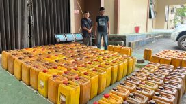 Barang bukti BBM Subsidi jenis pertalite yang diamankan Satreskrim Polres Bangka Selatan. (Foto: babeltimes.co/Ho-Humas Polres Basel)