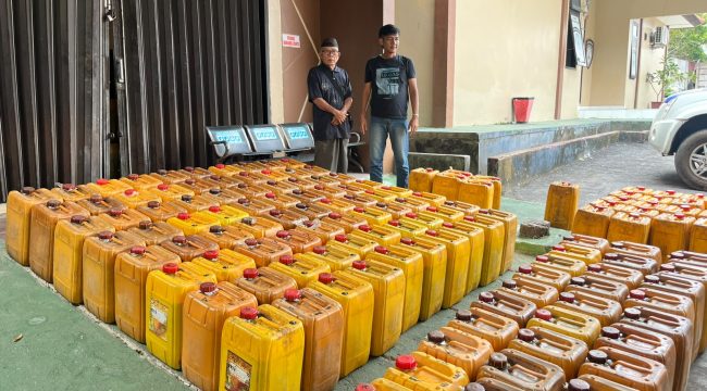 Barang bukti BBM Subsidi jenis pertalite yang diamankan Satreskrim Polres Bangka Selatan. (Foto: babeltimes.co/Ho-Humas Polres Basel)